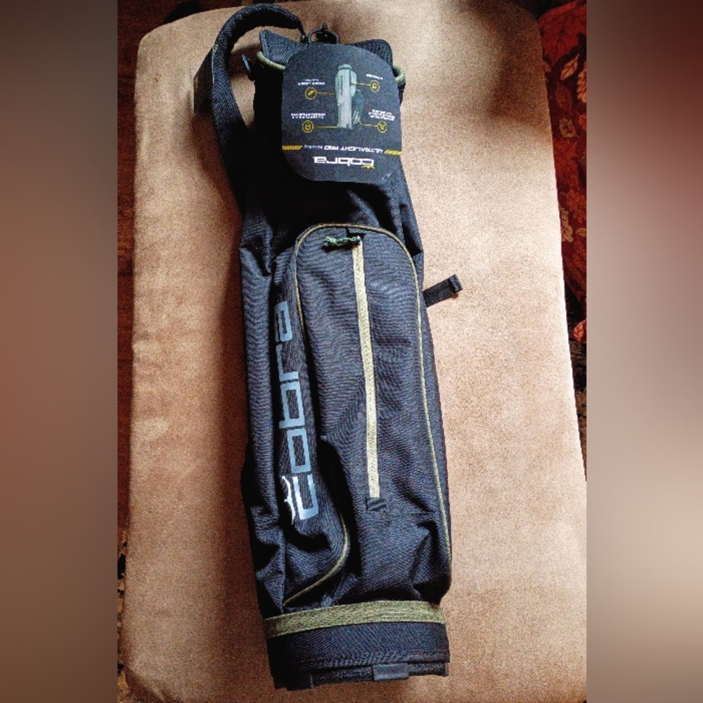 Cobra Ultralight Pro Pencil Golf Bag Black Moss Green NWT Lightweight Bag